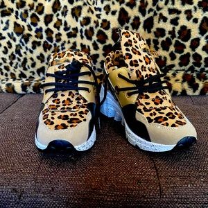 NWT Fashion Nova Leopard Print Sneakers